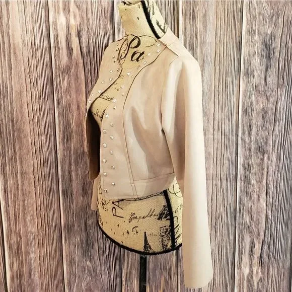 New Collection Jacket  - Picture 7 of 14